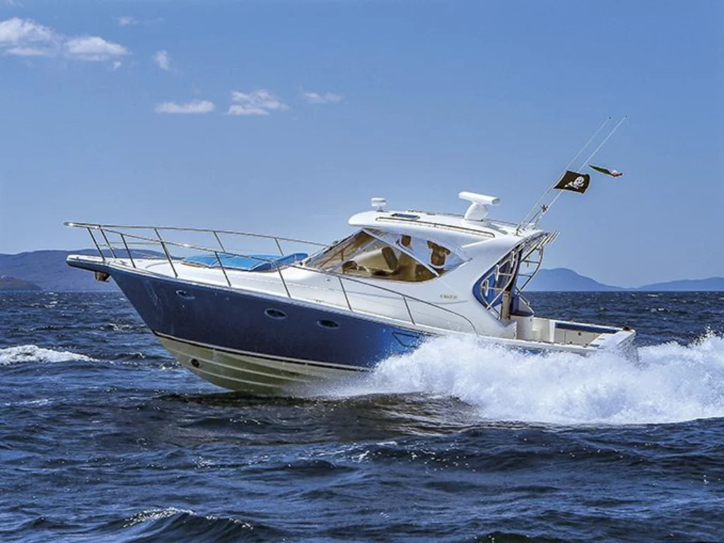 diMax 37 HT Cantiere Navale Gregorini