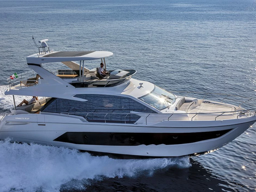 Absolute Yachts 62 Fly