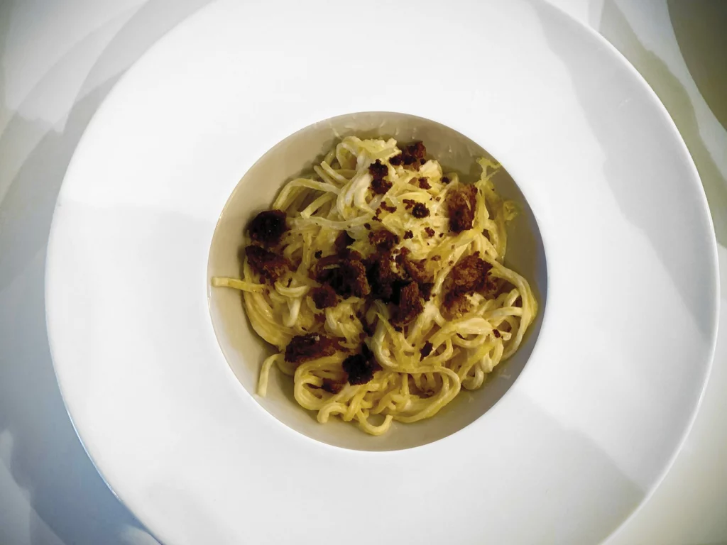 Tonnarelli crema di limone e bottarga