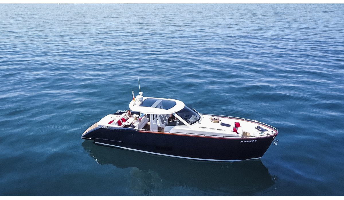 Austin Parker Ibiza 44 WA