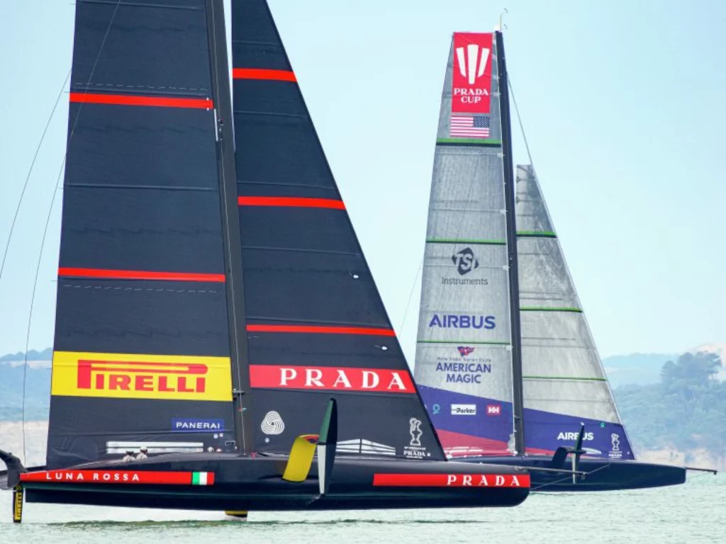 Luna Rossa Prada Pirelli