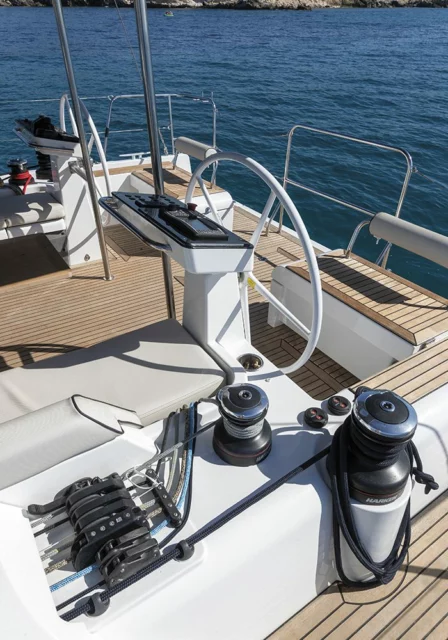 Beneteau Oceanis Y54