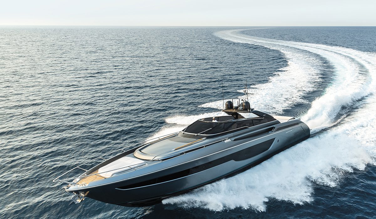 Riva76_Bahamas-Super