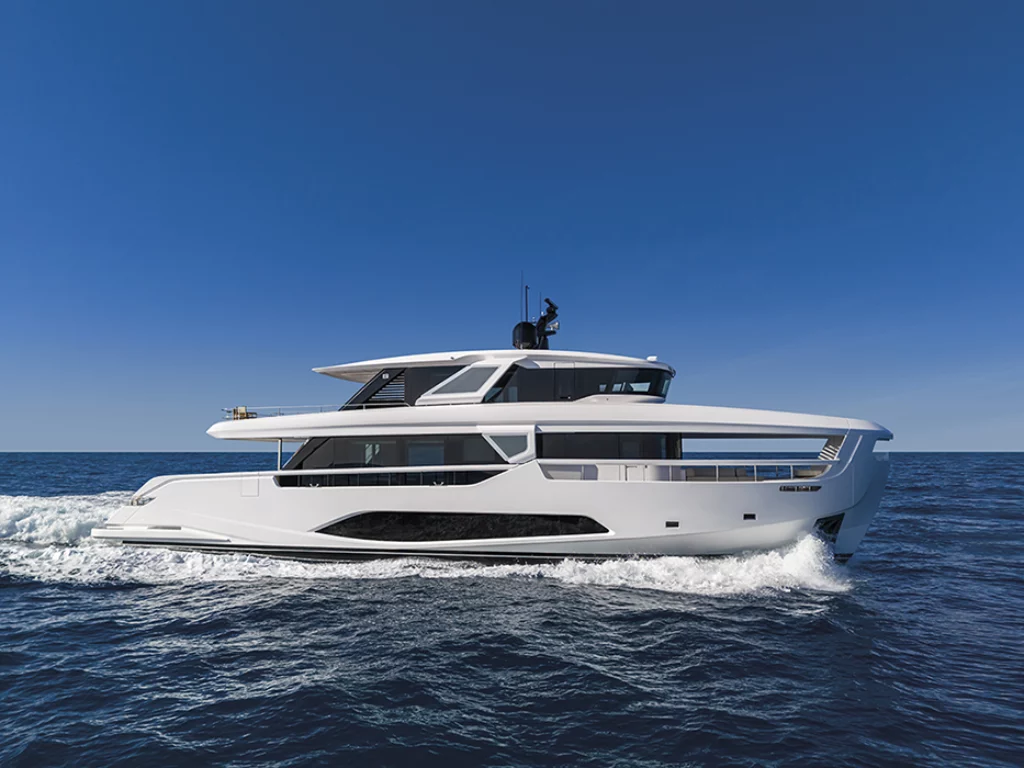 InFYnito90-Ferretti Yachts