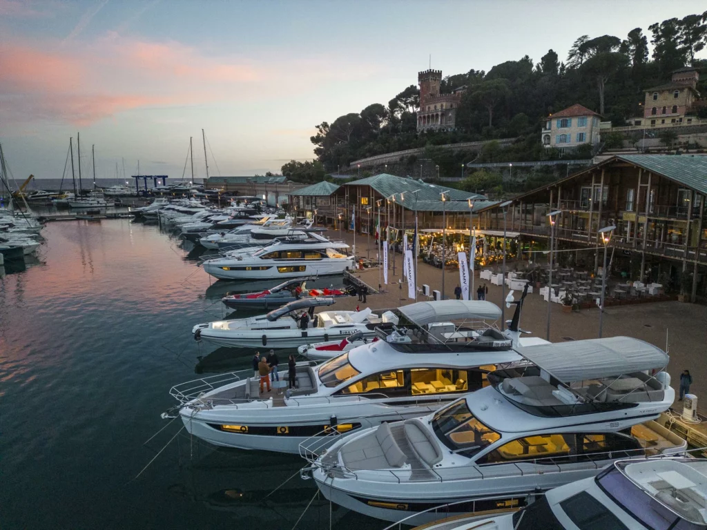 Prende il largo la stagione al Marina di Varazze