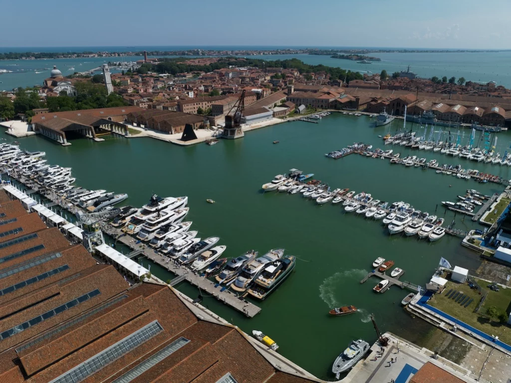 Scopri le ultime novità della nautica al Salone Nautico Venezia 2024. Dal 29 maggio al 2 giugno all'Arsenale.