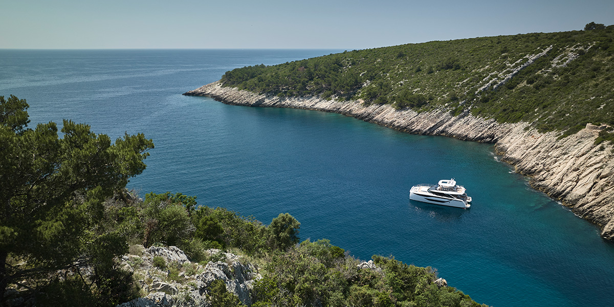 Prestige M8 debutta al Salone Nautico di Venezia: lusso e innovazione dal 29 maggio al 2 giugno 2024 all'Arsenale storico.