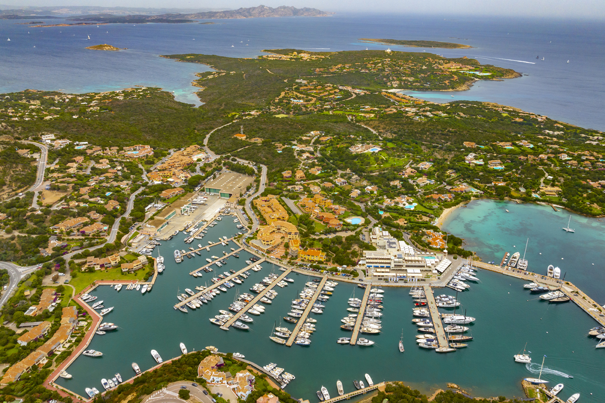 Settimana speciale per gli armatori Grand Soleil: eventi da Porto Cervo a Portopiccolo tra regate e convivialità.