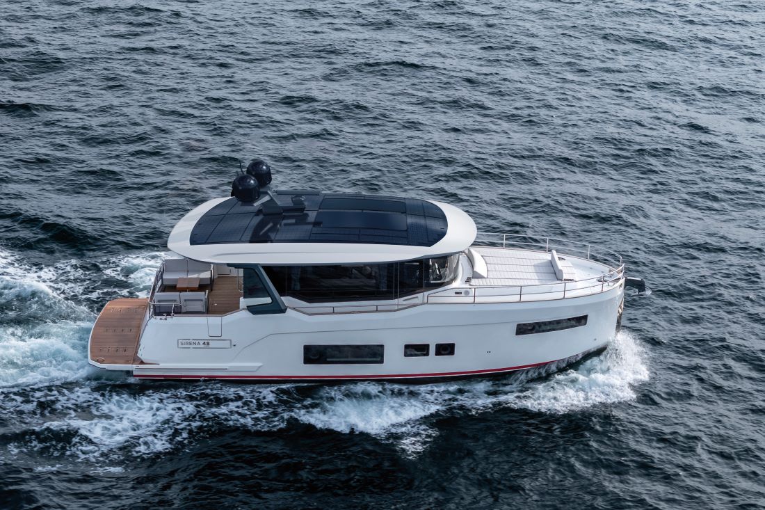 Sirena Yachts 48 Hybrid