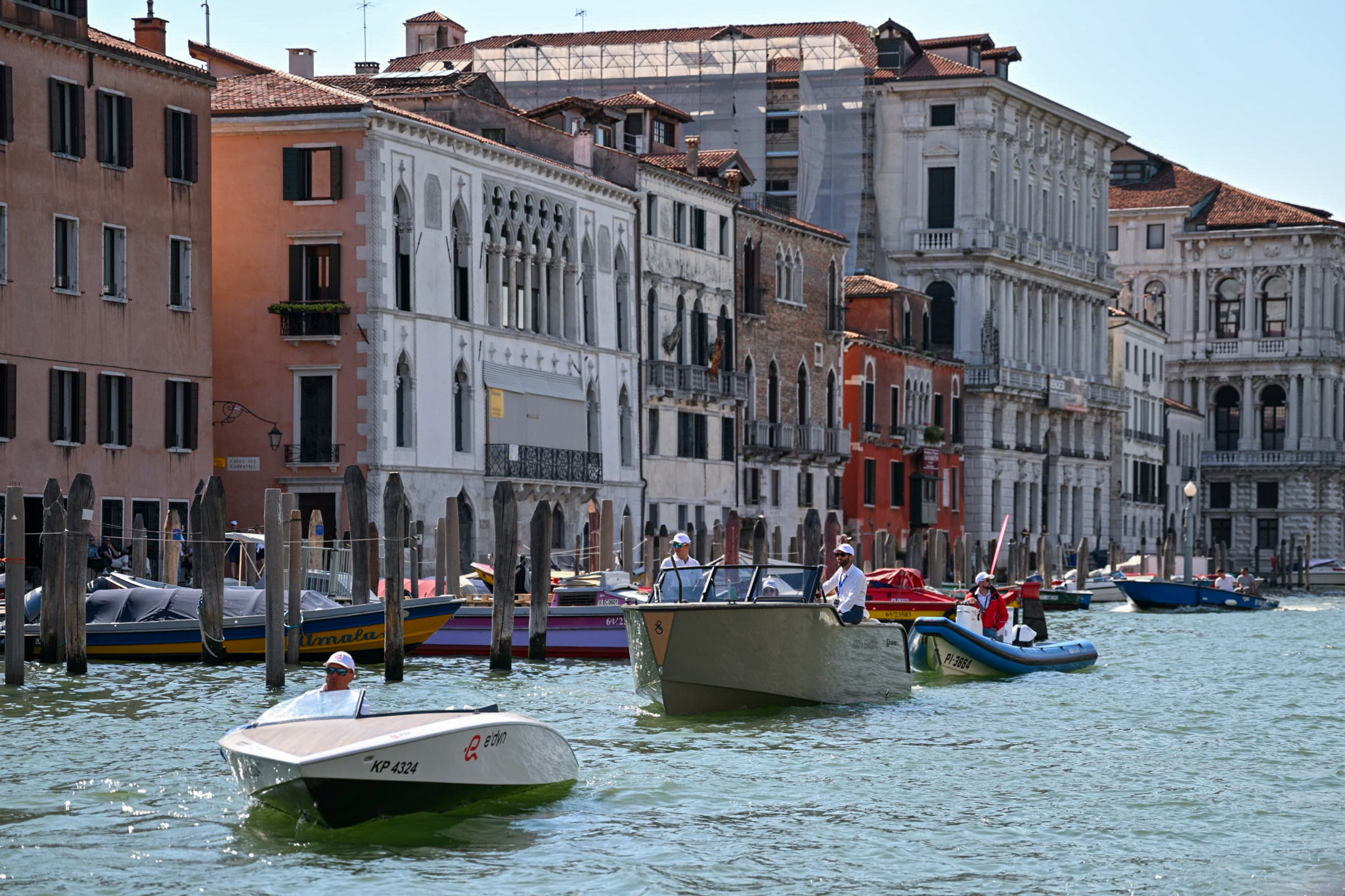Scopri le ultime novità e eventi al Salone Nautico Venezia. Passione, innovazione e sostenibilità sulle banchine dell'Arsenale.