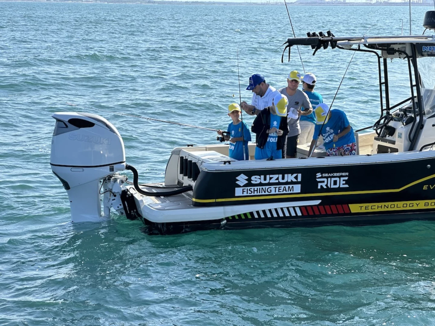 Scuola di Pesca con Marco Volpi: impara dai migliori, scopri tecniche e segreti della pesca sportiva con Tuccoli e Suzuki Marine.