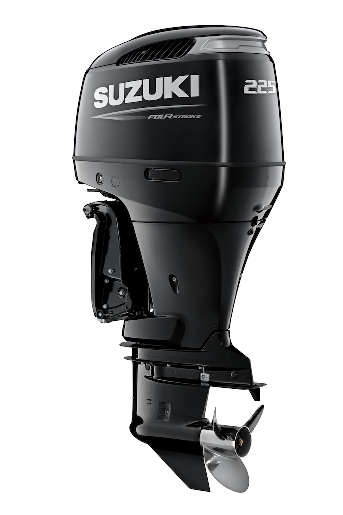 Scopri i nuovi fuoribordo Suzuki V6 DF250, DF225 e DF200: potenza, affidabilità e tecnologia avanzata per prestazioni eccezionali in mare.