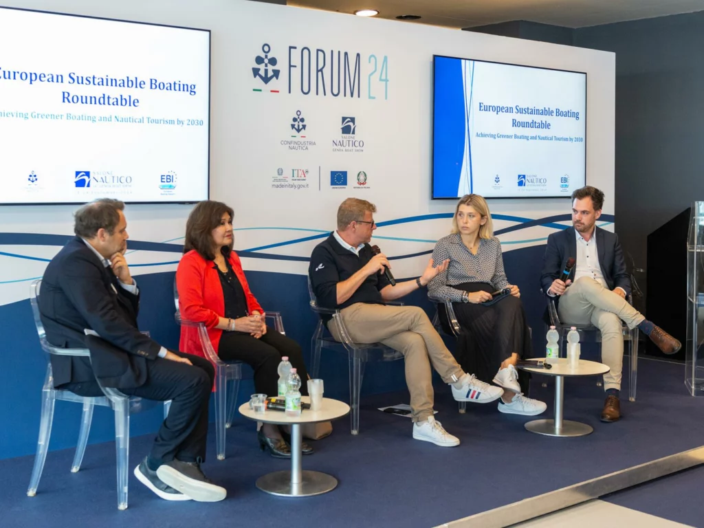 l 64° Salone Nautico di Genova ospita eventi su Blue Economy e turismo nautico sostenibile, con focus su innovazione e collaborazione.