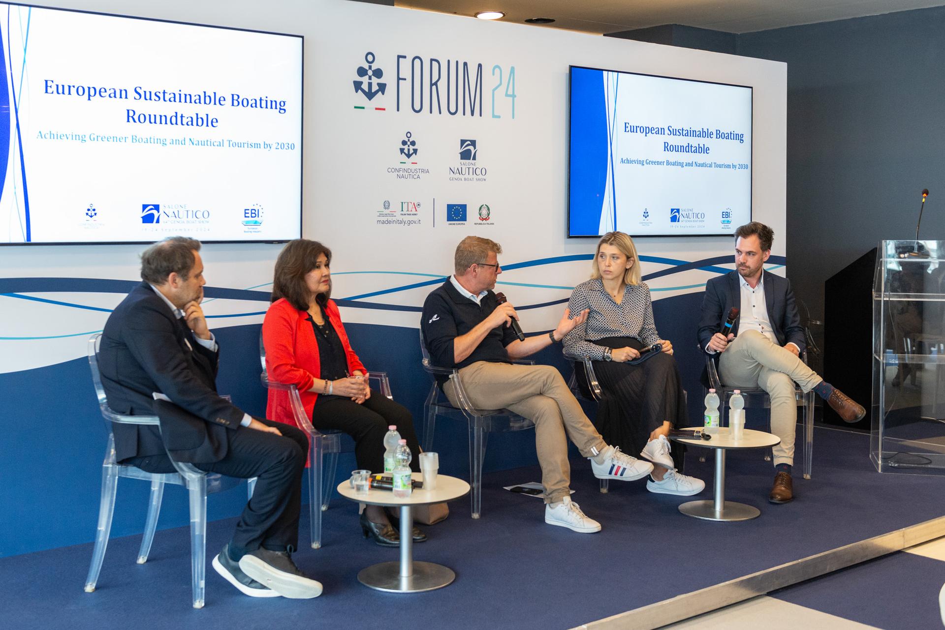 l 64° Salone Nautico di Genova ospita eventi su Blue Economy e turismo nautico sostenibile, con focus su innovazione e collaborazione.