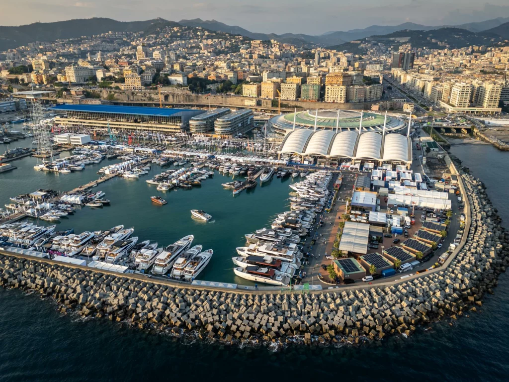 64° Salone Nautico Internazionale di Genova: 120.864 visitatori, +2,19%, nuove normative per la nautica e le date della 65esima edizione.