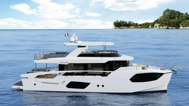 Absolute Yachts Navetta 70