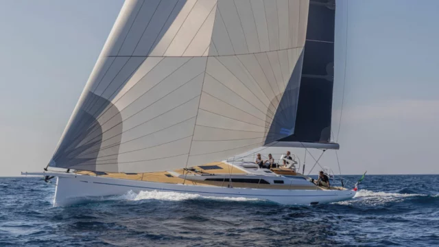 Cantiere del Pardo Grand Soleil 52 Performance