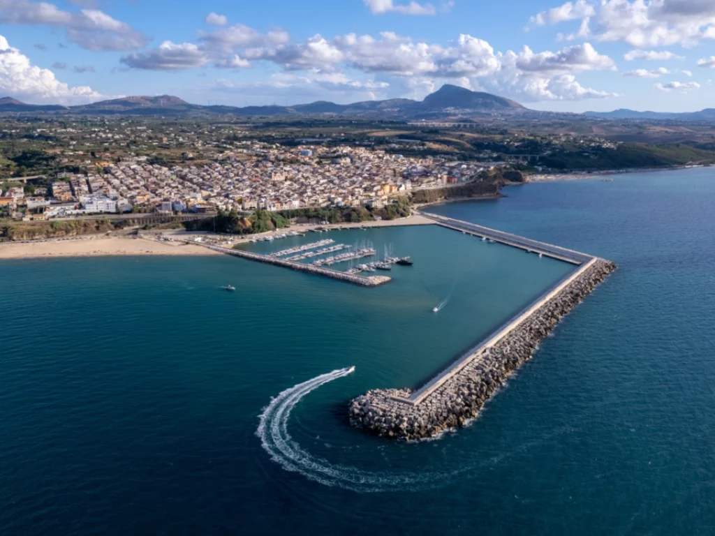 Seacily 2024 al Marina di Balestrate: un evento cruciale per promuovere la nautica e valorizzare il territorio siciliano.