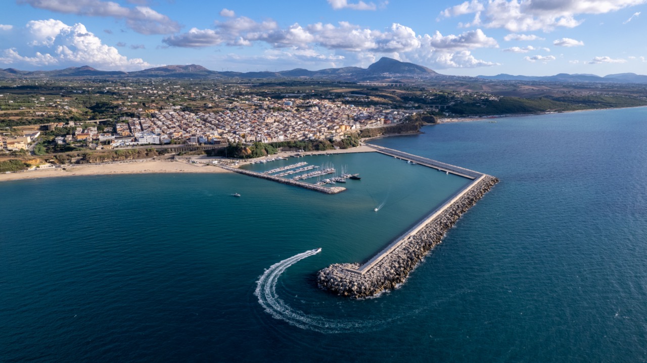 Seacily 2024 al Marina di Balestrate: un evento cruciale per promuovere la nautica e valorizzare il territorio siciliano.