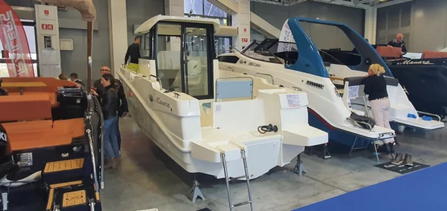 Manara Marine Smartliner 22 Fish