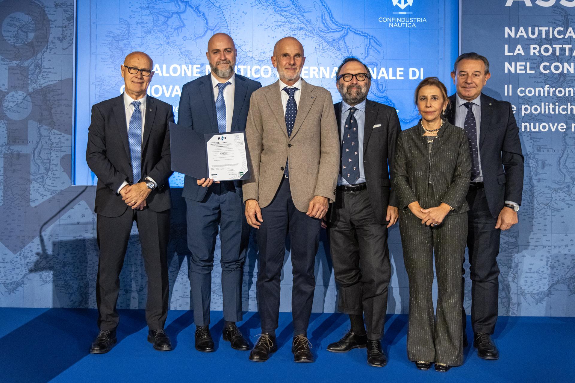 Il Salone Nautico di Genova ottiene la certificazione ISO 20121 per la gestione sostenibile dell'evento, puntando al futuro.