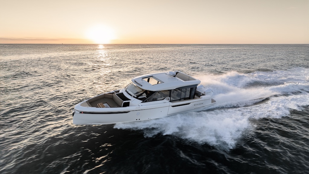 Scopri Saxdor Yachts al boot Düsseldorf 2025: novità come il 340 GTWA, 320 GTC rinnovato e il sistema Fathom® e-power.