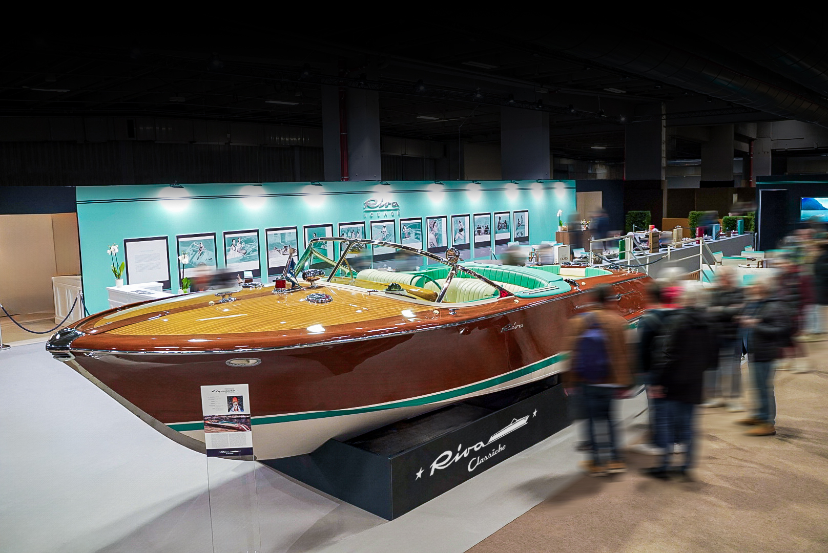 Riva Classiche porta a Rétromobile 2025 un iconico Riva Aquarama Special del 1972, simbolo di lusso e artigianalità.