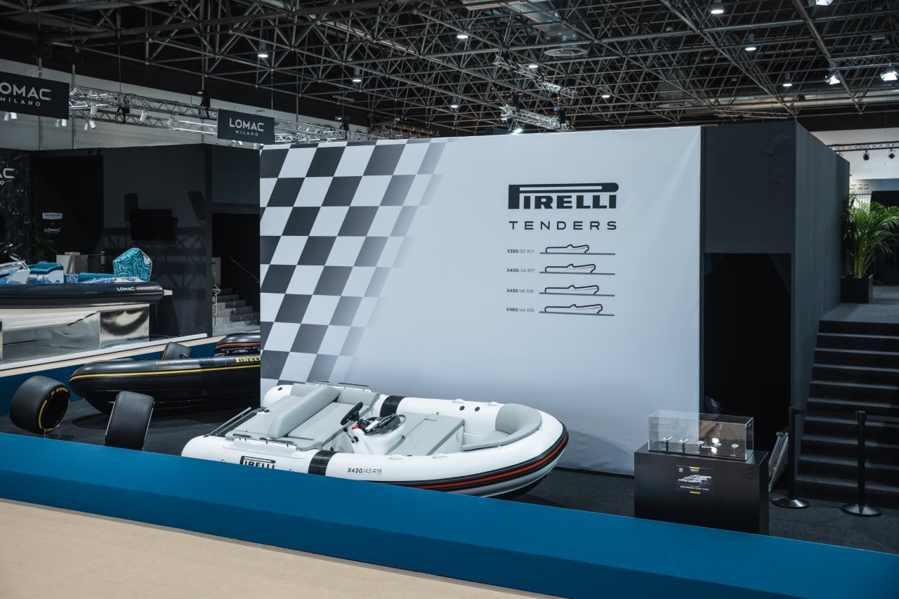Scopri il nuovo PIRELLI Tender X430: design sportivo, massimo comfort e prestazioni d'eccellenza per yacht di lusso oltre i 20 metri.