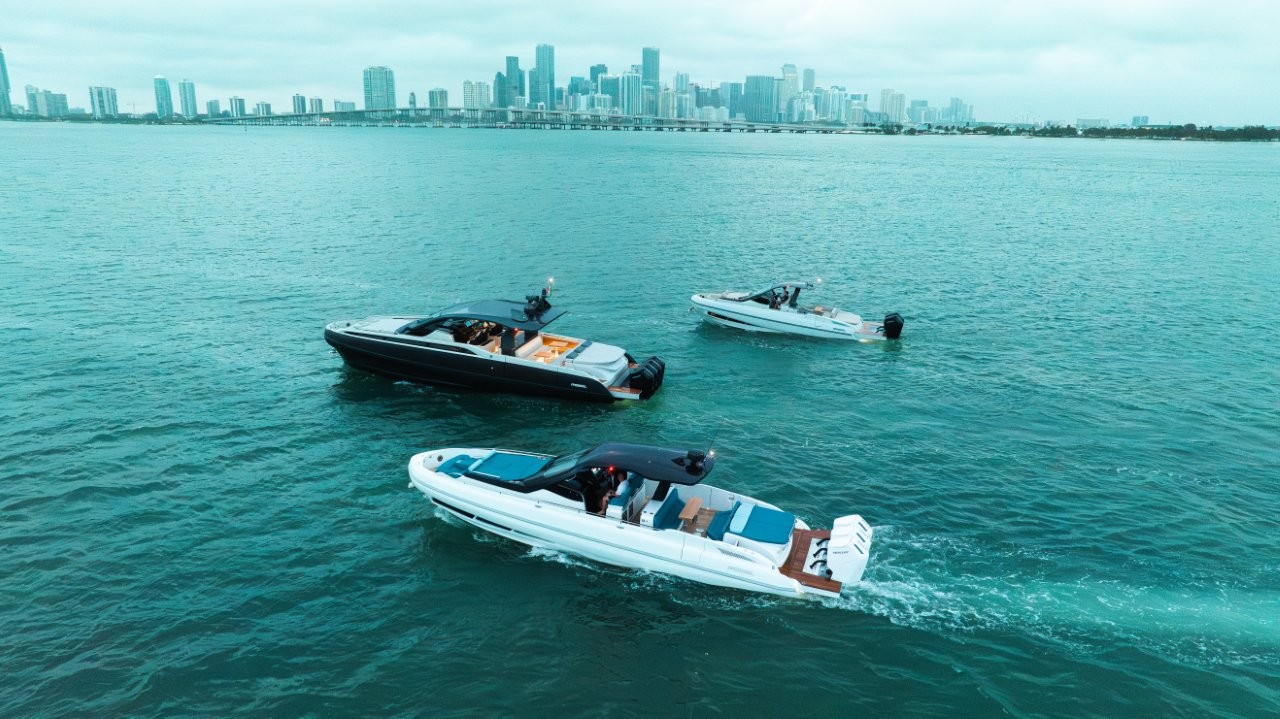 Sacs Tecnorib debutta negli USA con il Rebel 50G al Miami Boat Show 2025, portando lusso, innovazione e potenza.