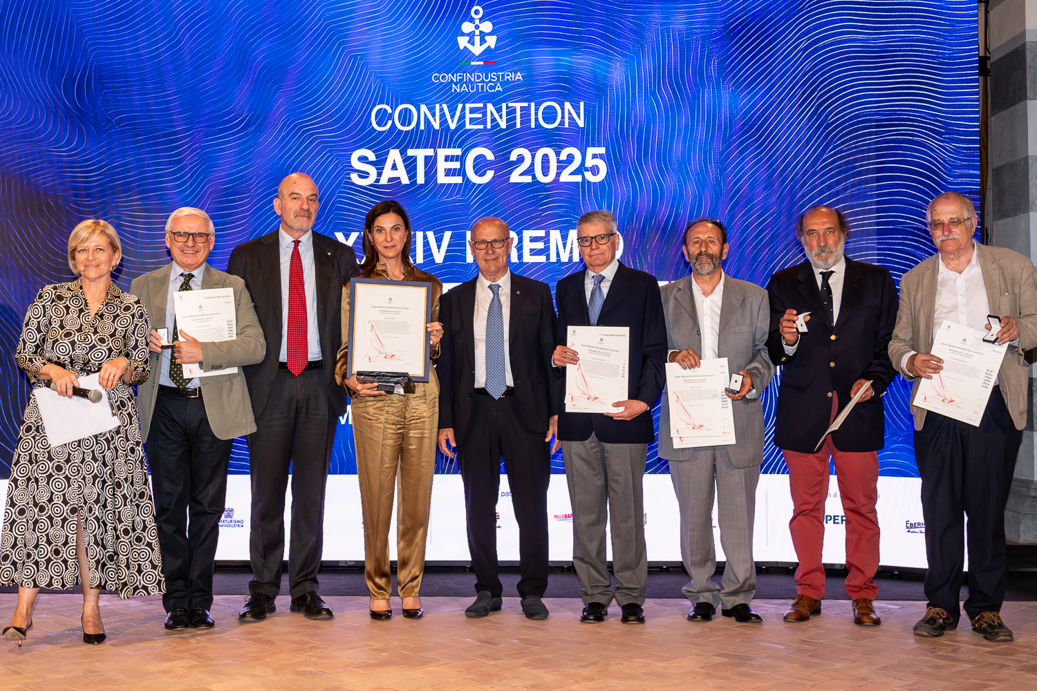 XXXIV Premio Pionieri della Nautica: Confindustria Nautica celebra le eccellenze del settore nautico italiano durante la Convention SATEC 2025 a Santa Margherita Ligure.