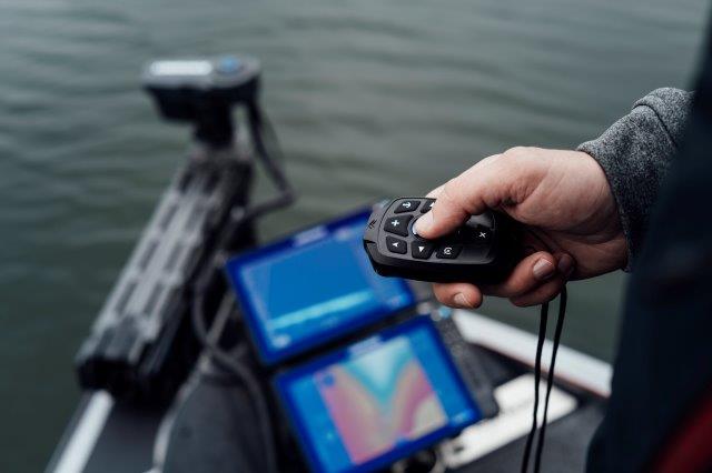 Lowrance lancia il nuovo Ghost X, motore per pesca alla traina da 47” con precisione GPS e sonar integrato.