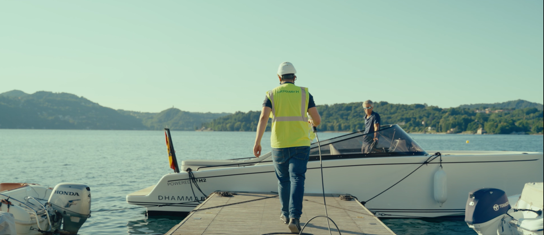 Idrogeno sul Lago d’Orta: mobilità nautica a zero emissioni grazie a Giacomini, NatPower H e Dhamma Blue.