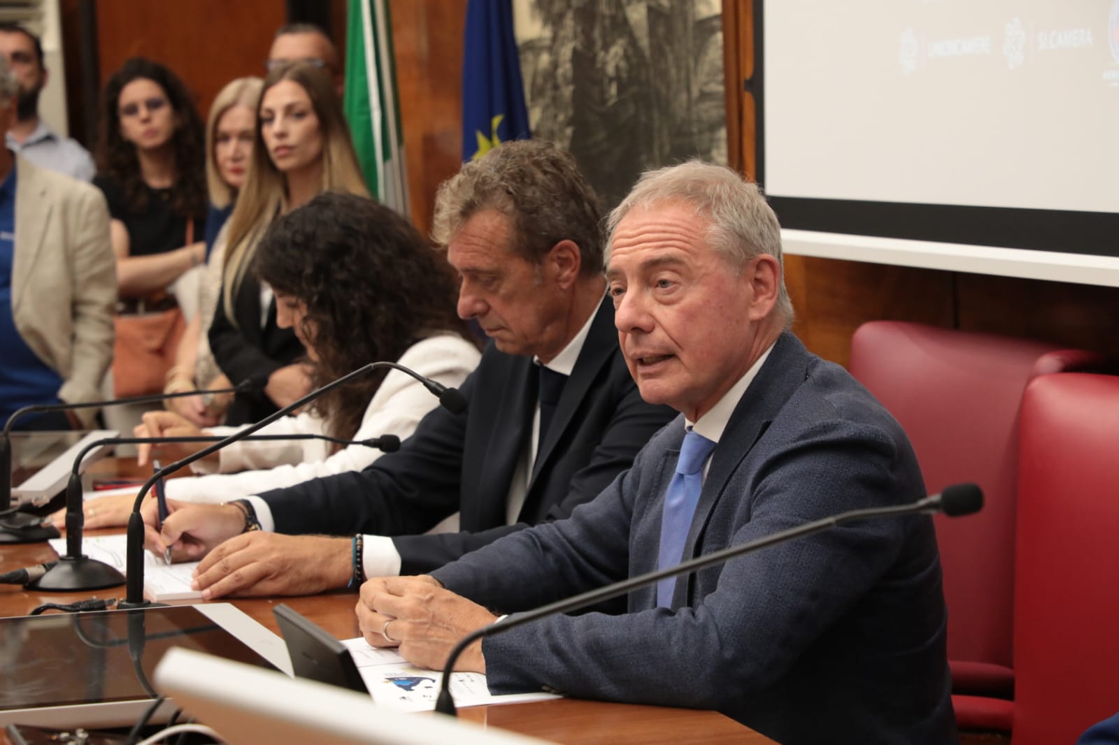 Economia del Mare Italia 2025: 216,7 miliardi di euro, 11,3% del PIL. Crescita del 15,9% e 1,08 milioni di occupati.