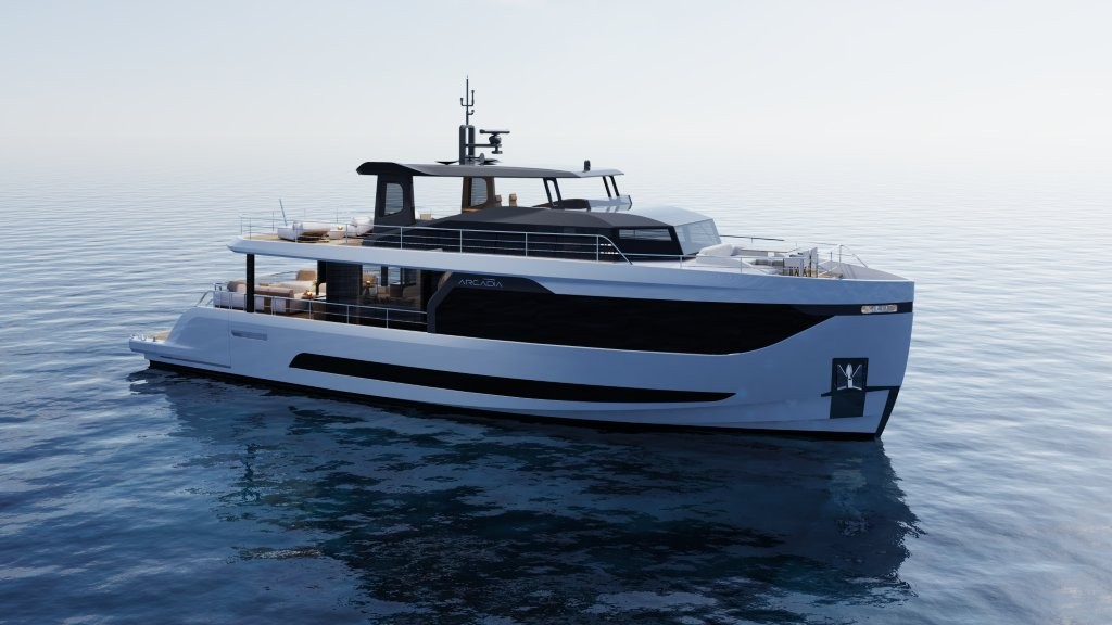 Arcadia Yachts Cannes 2025: anteprima mondiale A80new, yacht 24m eco-sostenibile. Esposti A96new, Sherpa 60 e Sherpa 80.