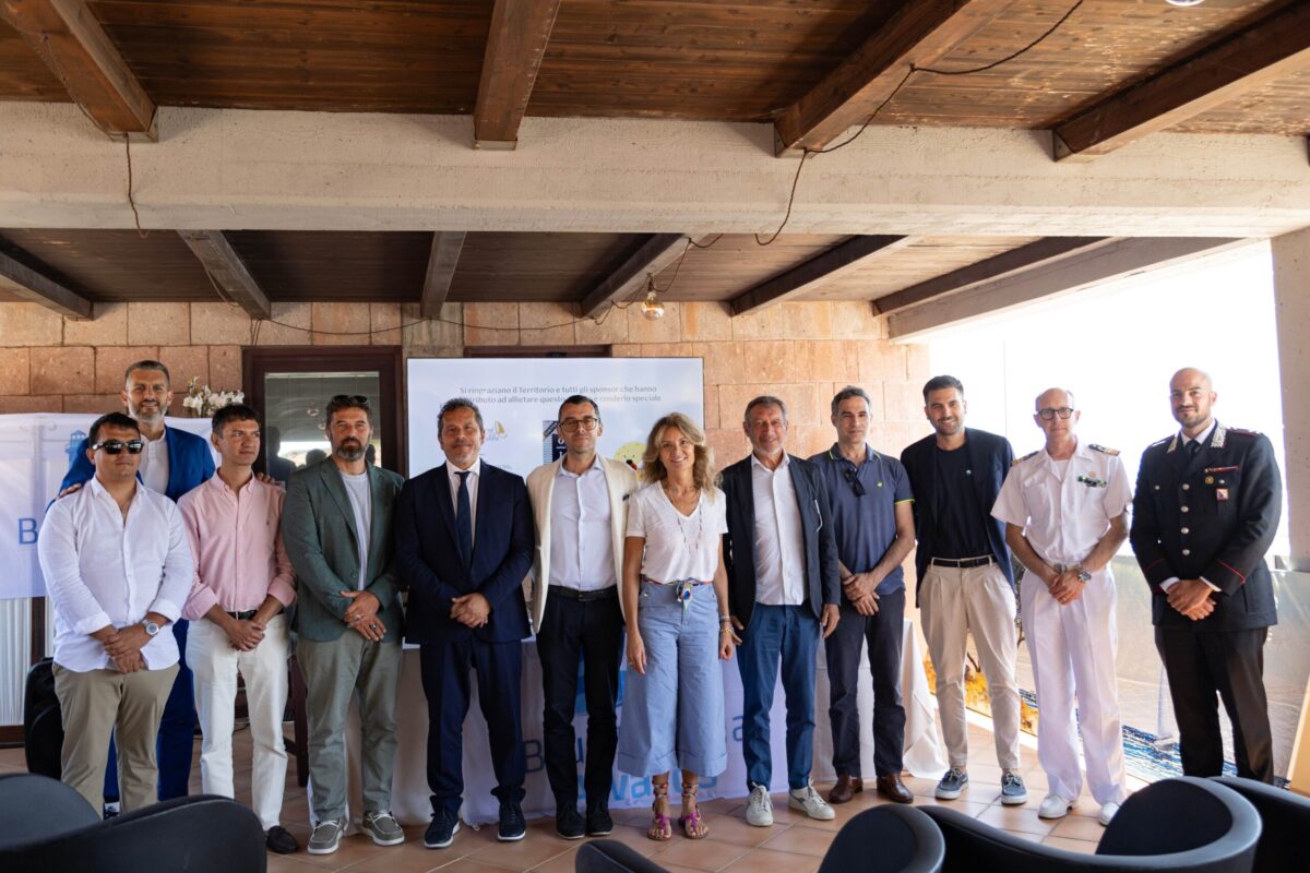 Marine italiane 2.0: turismo costiero sostenibile, innovazione digitale e Blue Marina Awards. Porti turistici hub strategici.