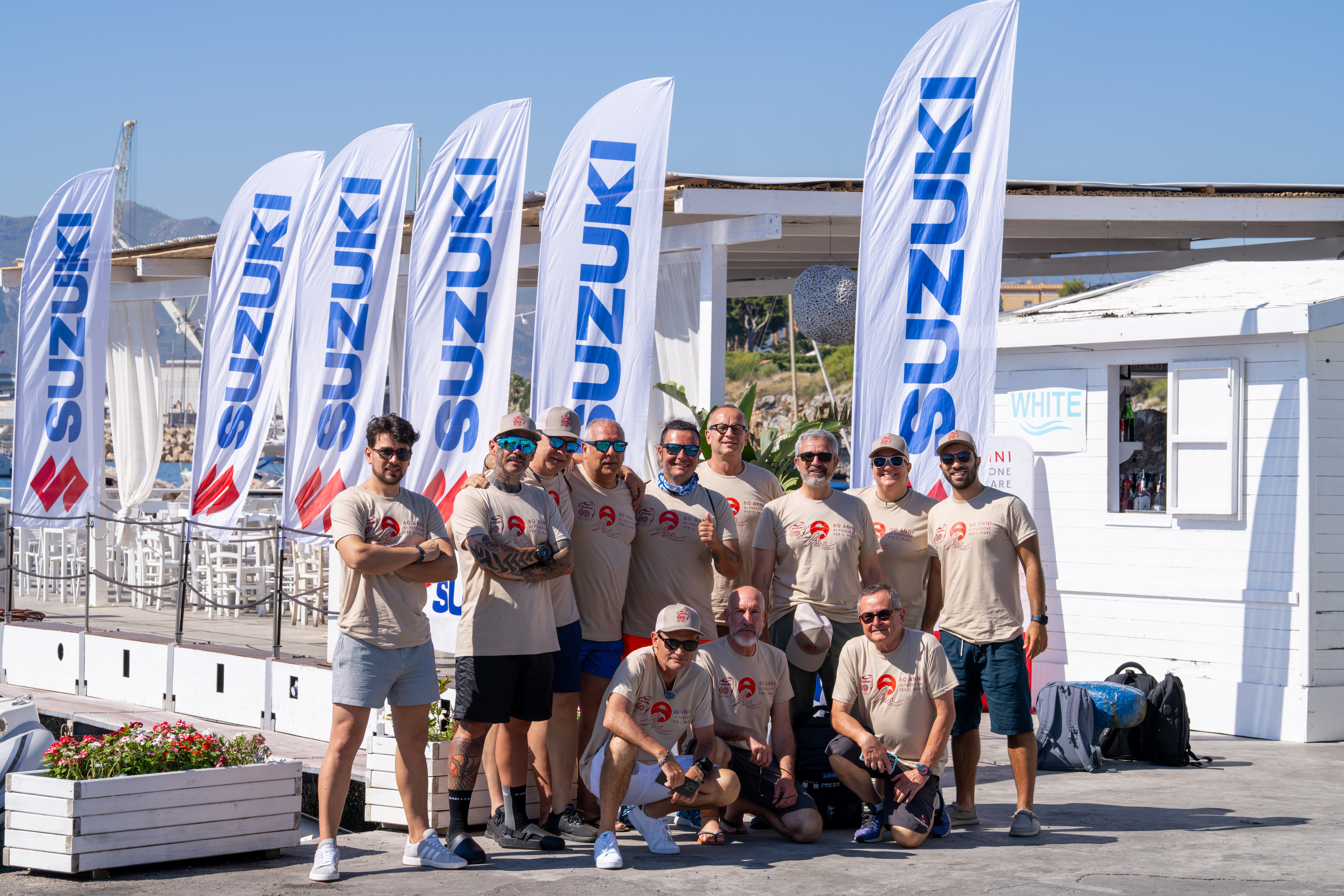Suzuki celebra 60 anni nella nautica con raid no-stop di 60 ore a Palermo. Motori fuoribordo, innovazione e sostenibilità