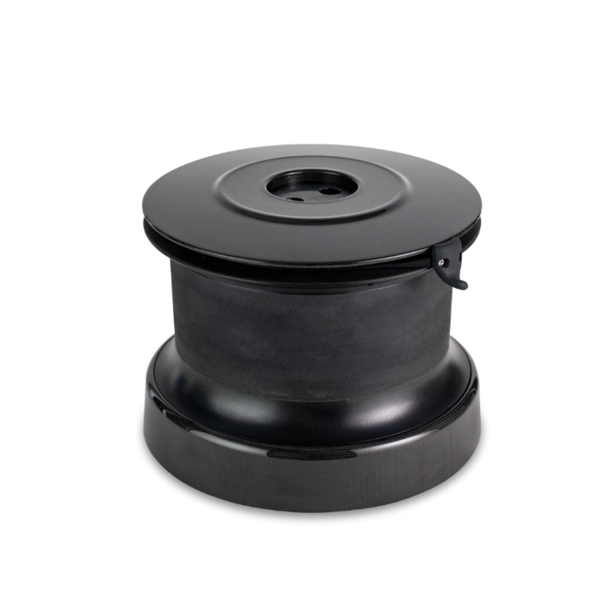 Harken presenta al Salone Nautico di Genova 2025 i nuovi winch DynaDrive™, bozzelli Tulip, organizer e accessori innovativi.